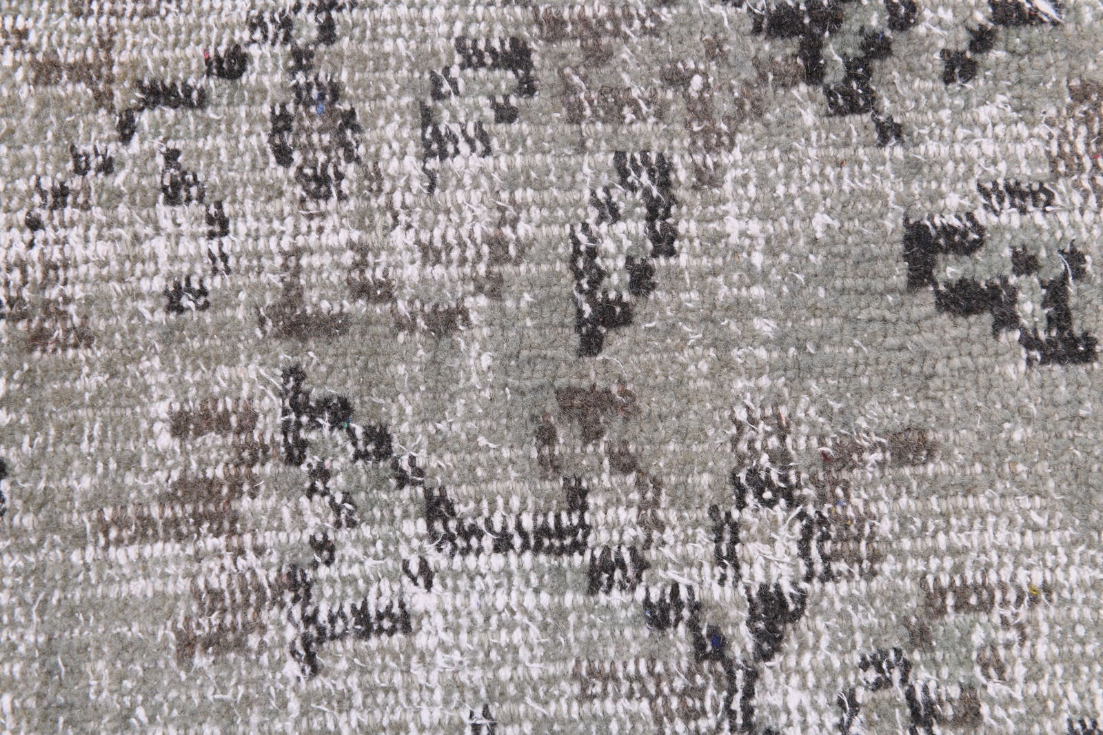 5'8'' x 8'6'' Handmade Vintage Wool Rug - 4317 - 11