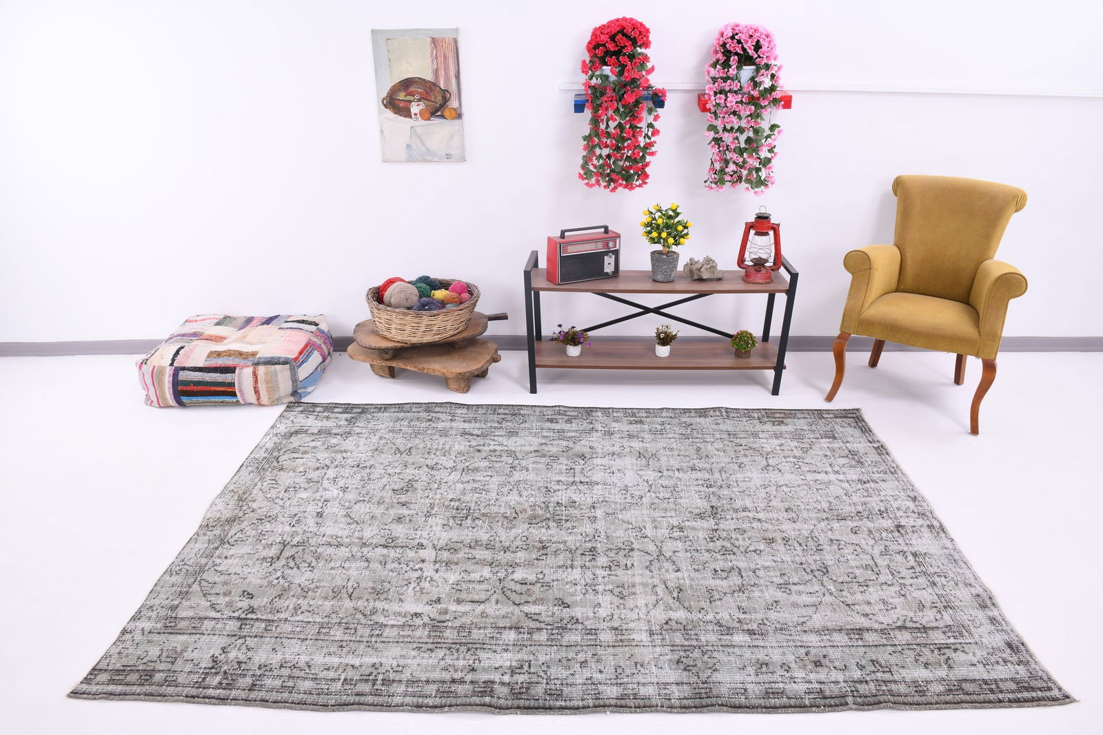 5'8'' x 8'6'' Handmade Vintage Wool Rug - 4317 - 2