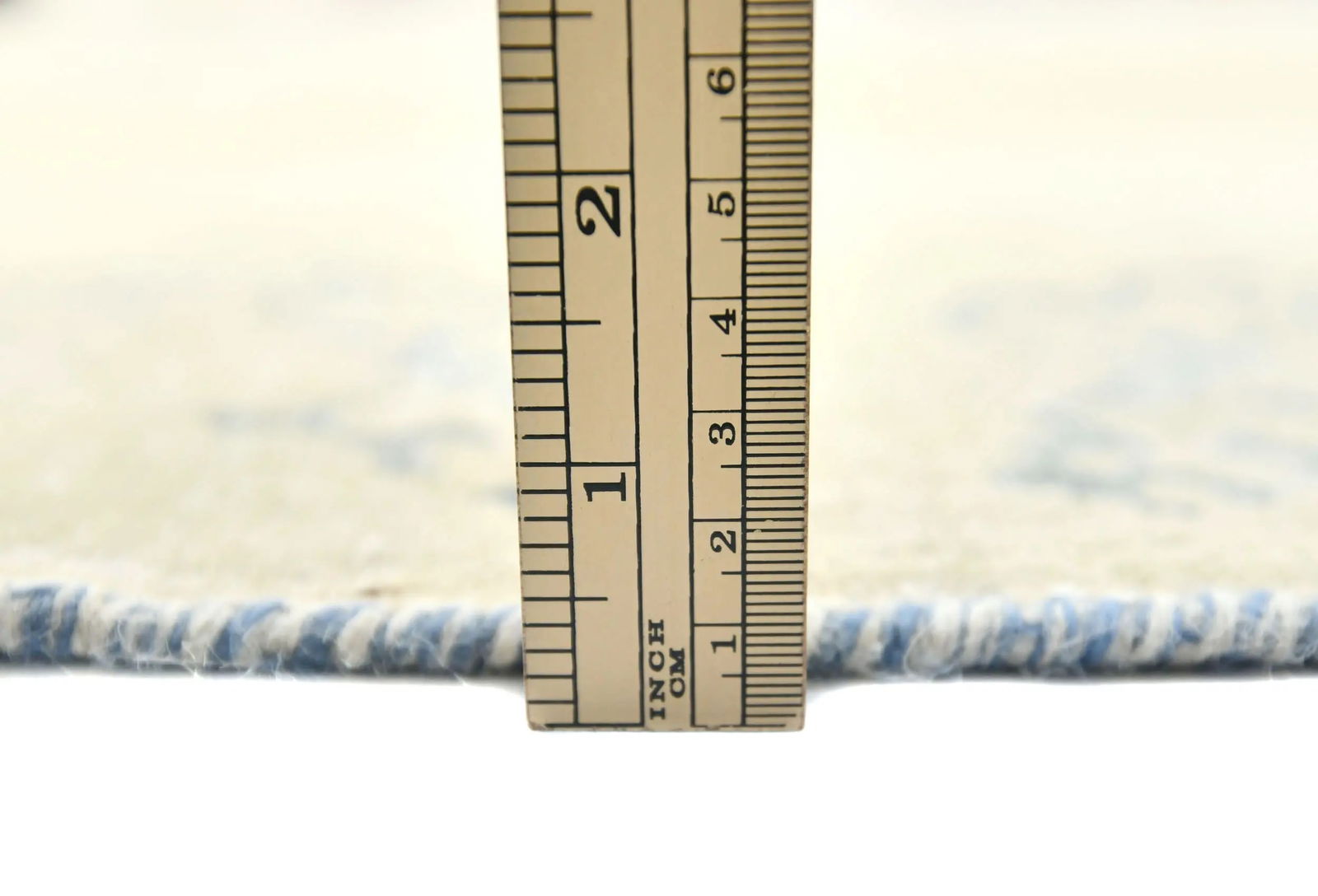 Muted Beige Floral 6X8 Distressed Vintage Oriental Rug - 10