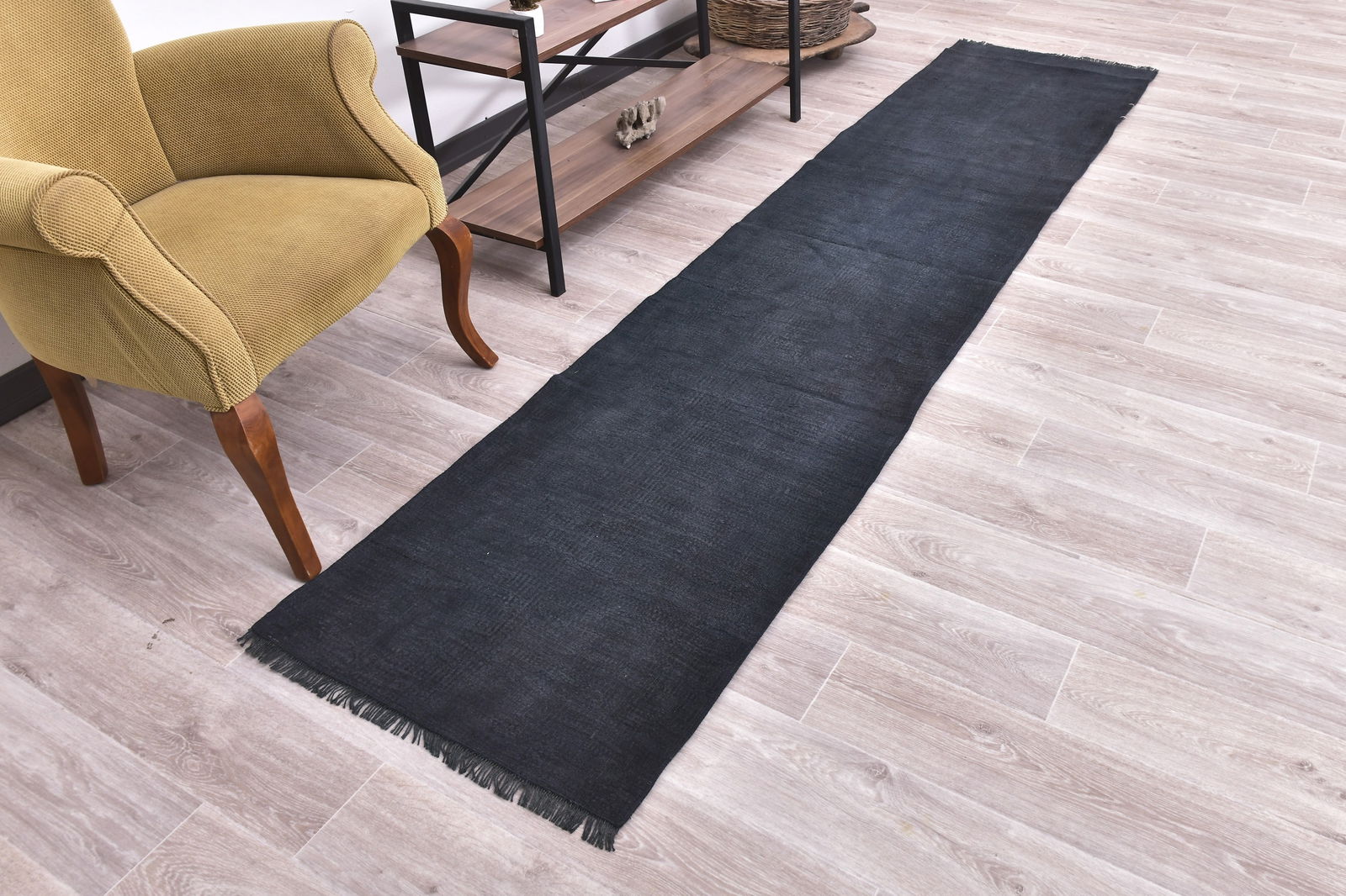 2'3'' x 10'2'' Turkish Vintage Hemp Rug - 240065 - 2