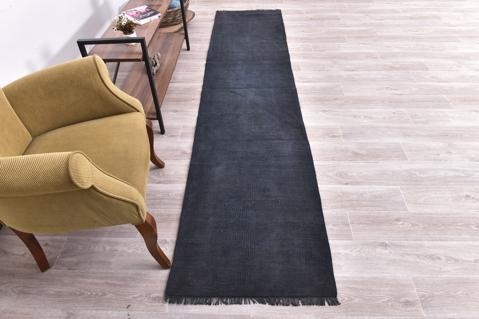 2'3'' x 10'2'' Turkish Vintage Hemp Rug - 240065 - 3