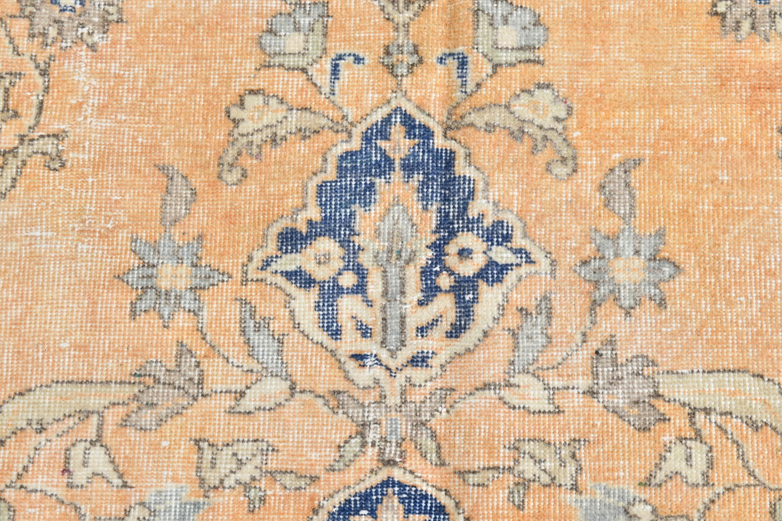 8'5'' x 11'8'' Handmade Vintage Wool Rug - 6937 - 12