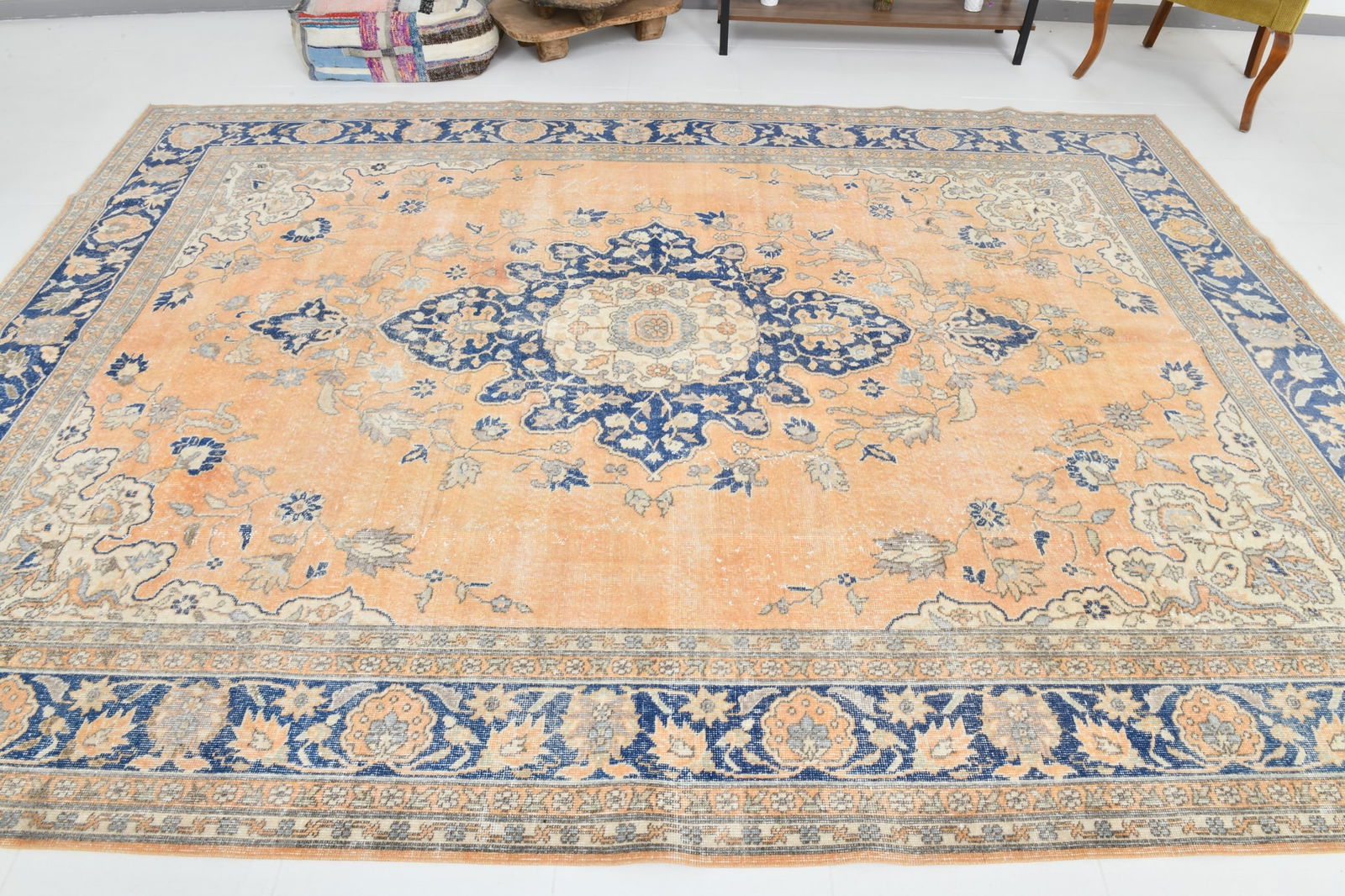 8'5'' x 11'8'' Handmade Vintage Wool Rug - 6937 - 6