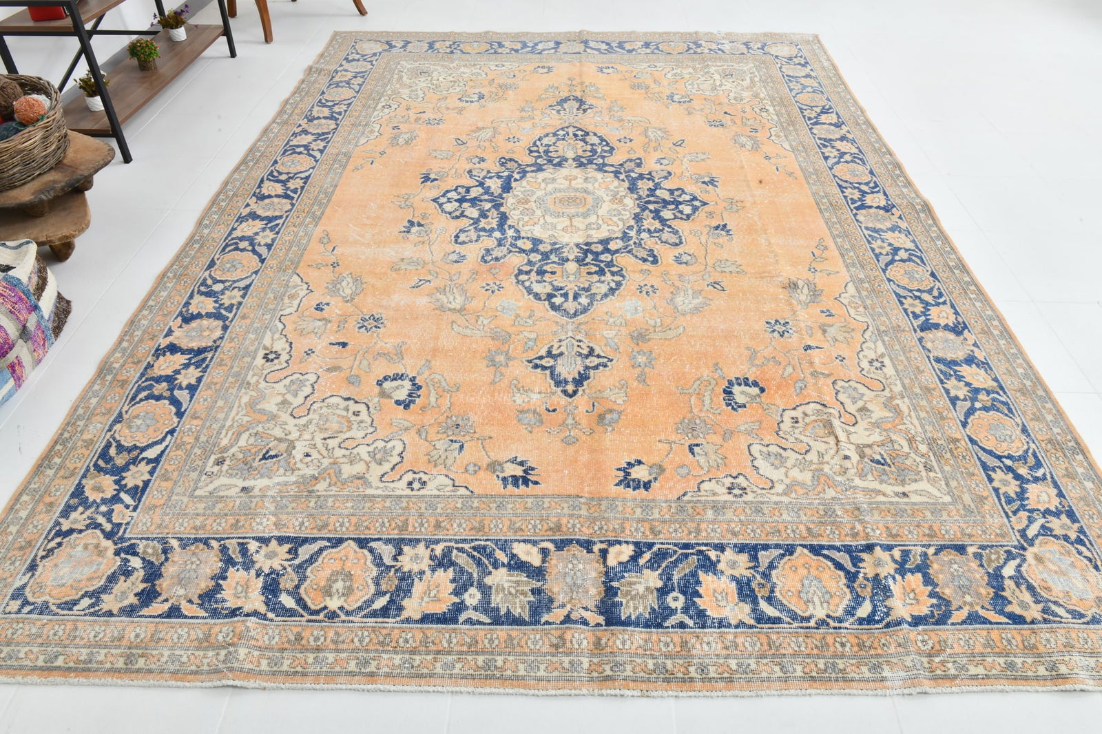 8'5'' x 11'8'' Handmade Vintage Wool Rug - 6937 - 8
