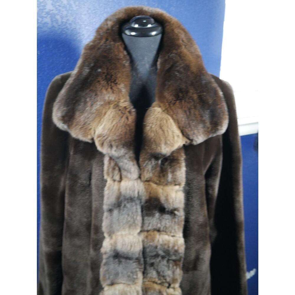 Stunning Designer J Mendel Sheared Mink & Chinchilla 7/8ths length Fur Coat - 2