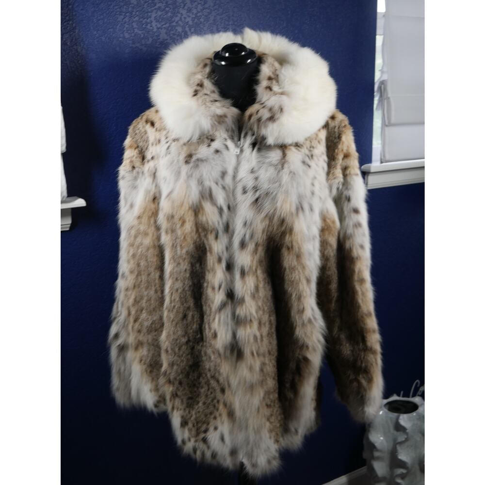 Gorgeous Heavily Spotted Lynx & Fox Fur Coat Jacket w/ hood (1 of 7)