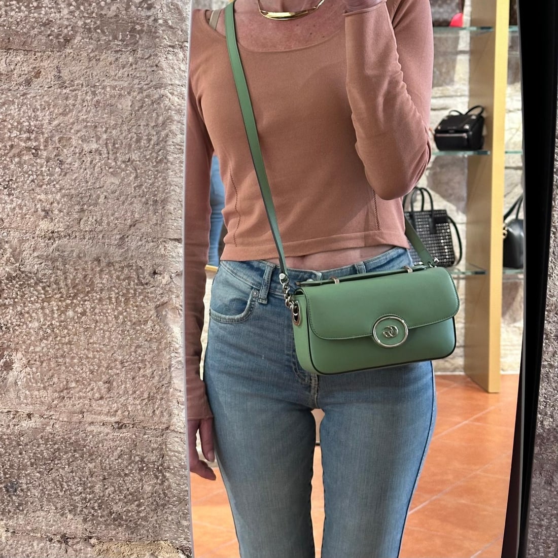 GUCCI Blondie Mini Pastel Green Leather Shoulder Bag - 13