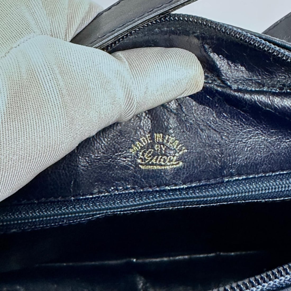 GUCCI Horsebit Vintage Messenger Bag in GG Supreme Canvas and Blue Leather - 13