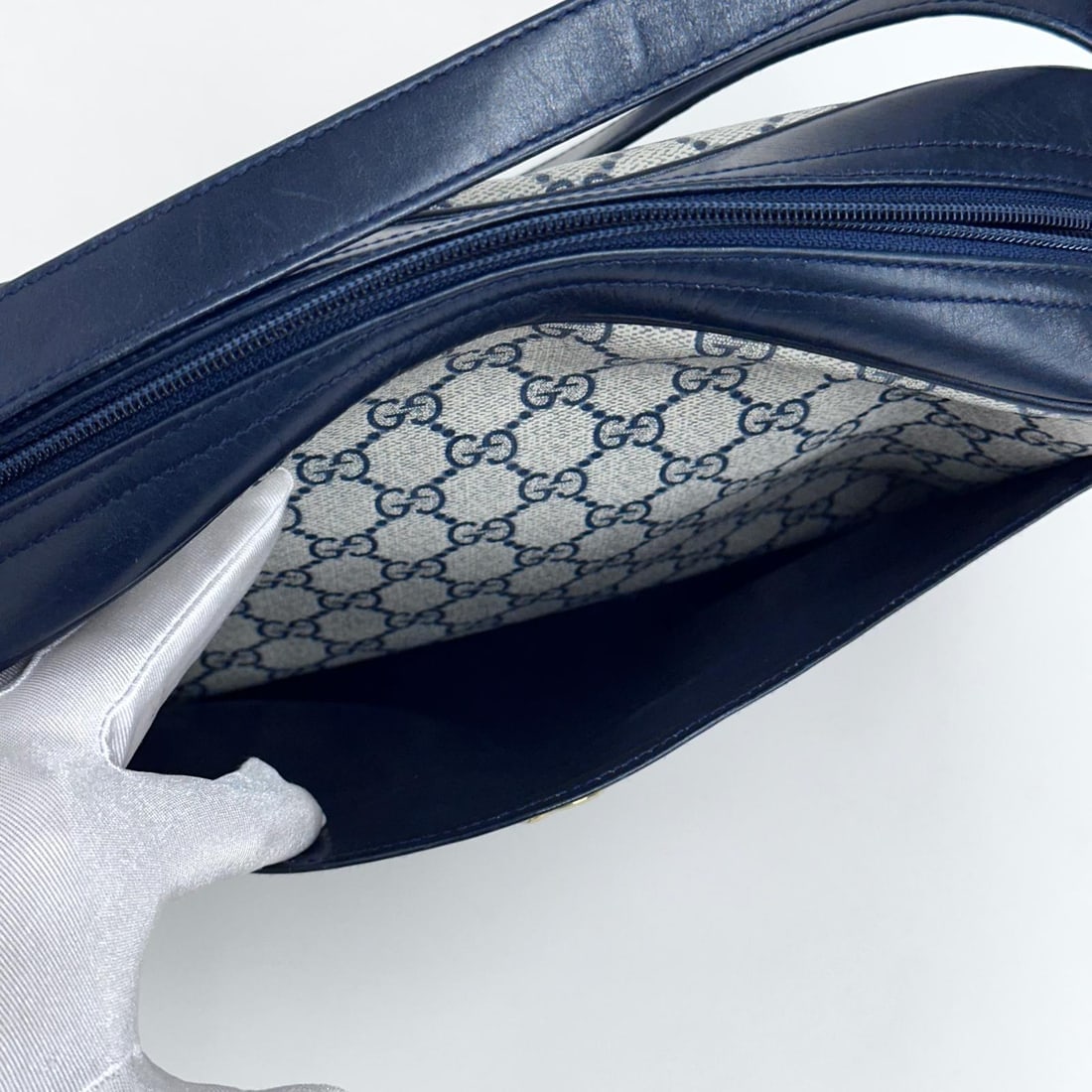 GUCCI Horsebit Vintage Messenger Bag in GG Supreme Canvas and Blue Leather - 9