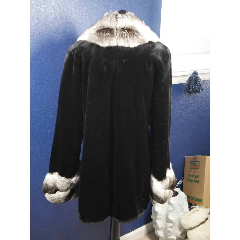 Stunning Black Sheared Beaver & Chinchilla Fur Coat Jacket - 4