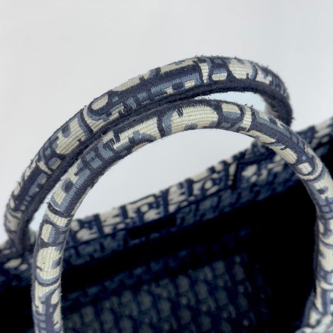 CHRISTIAN DIOR Large Oblique Book Tote Bag in Navy Blue Canvas - 7