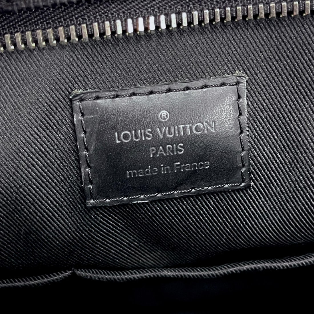 LOUIS VUITTON Document Bag in Damier Graphite - 13