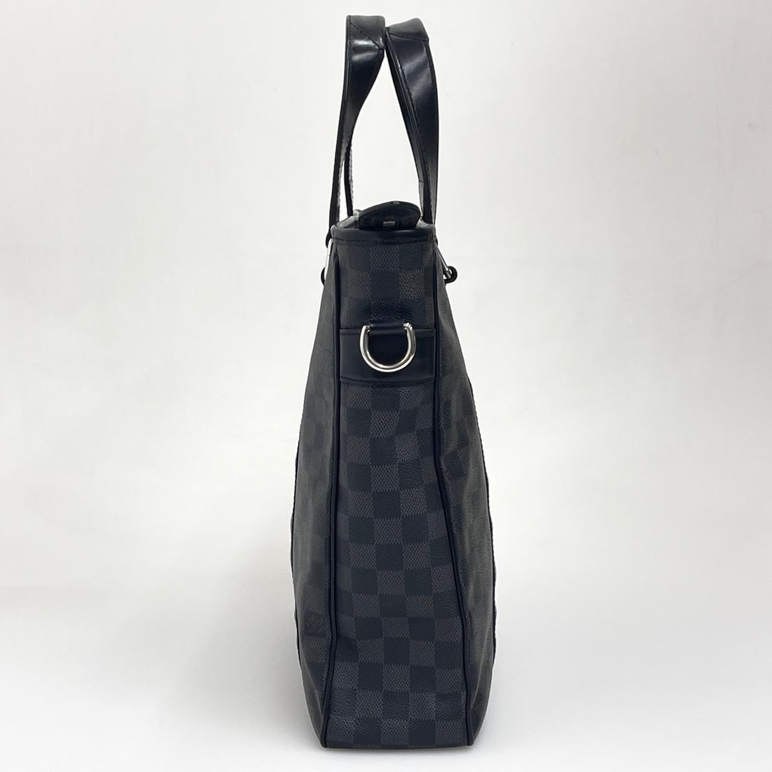 LOUIS VUITTON Document Bag in Damier Graphite - 2