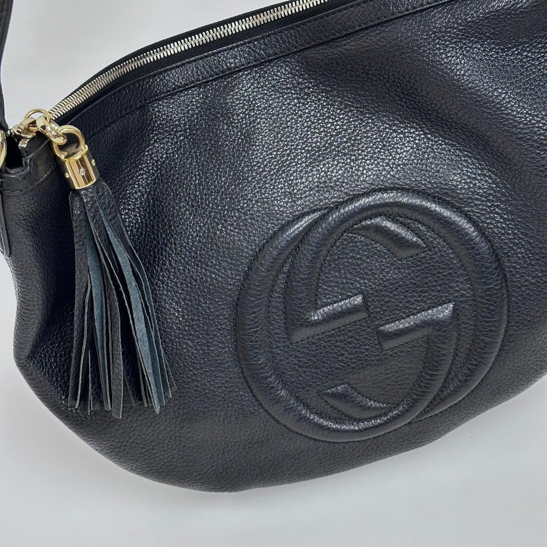 GUCCI Soho Disco Bag in Black Hammered Leather - 3