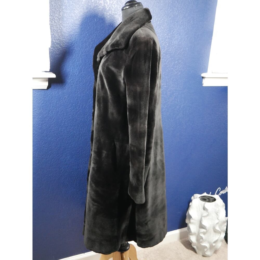 Gorgeous Black Sheared Female Mink 7/8ths length Fur Coat Jacket - 2