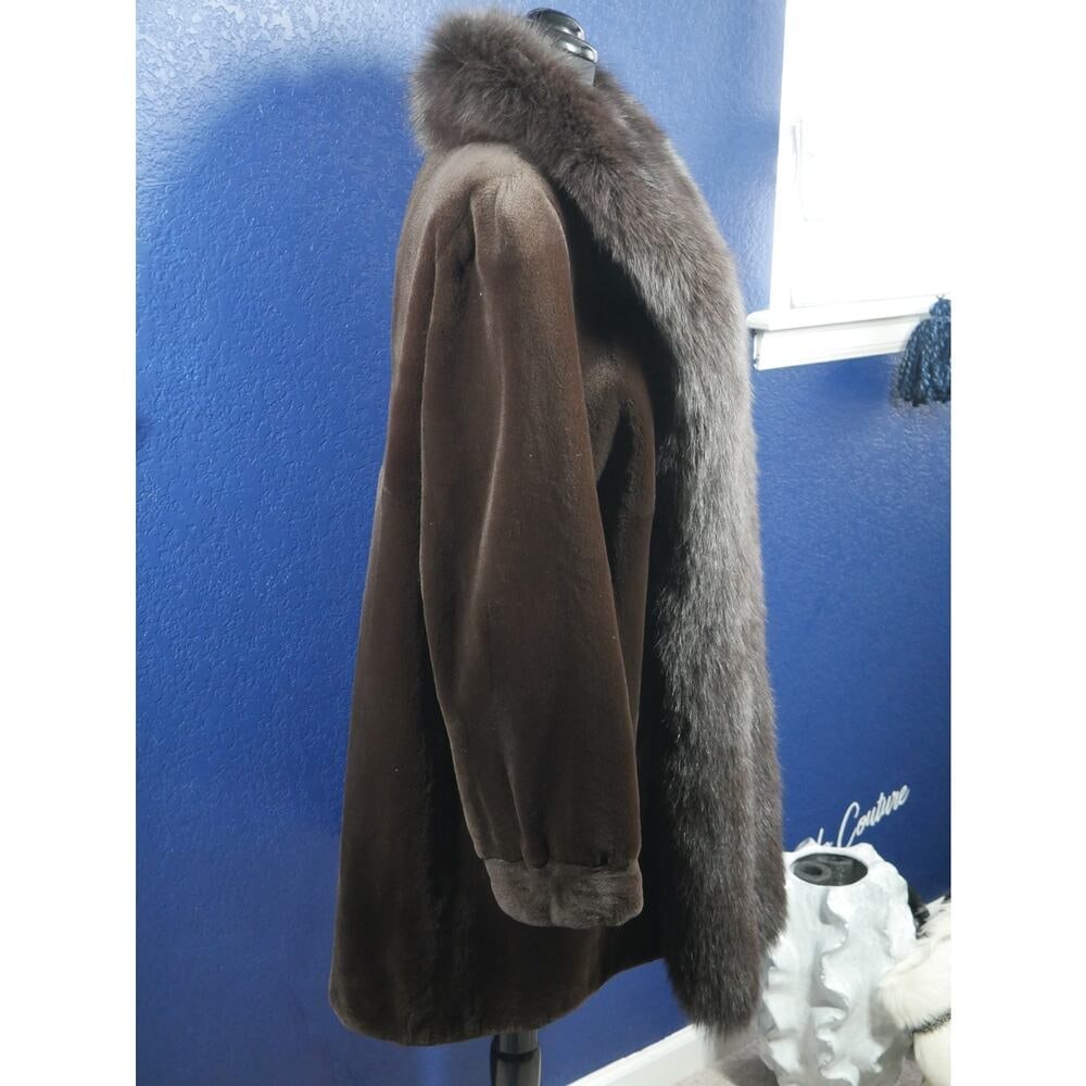 Gorgeous Sheared female Mink & Fox Fur Reversible Coat Jacket - 4