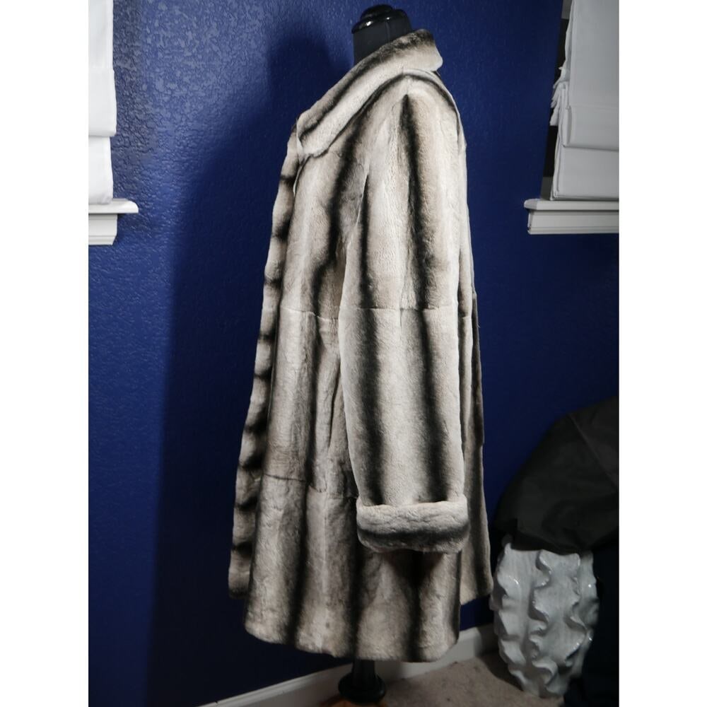 Stunning NWOT Chinchilla Rex Fur Coat Jacket - 2