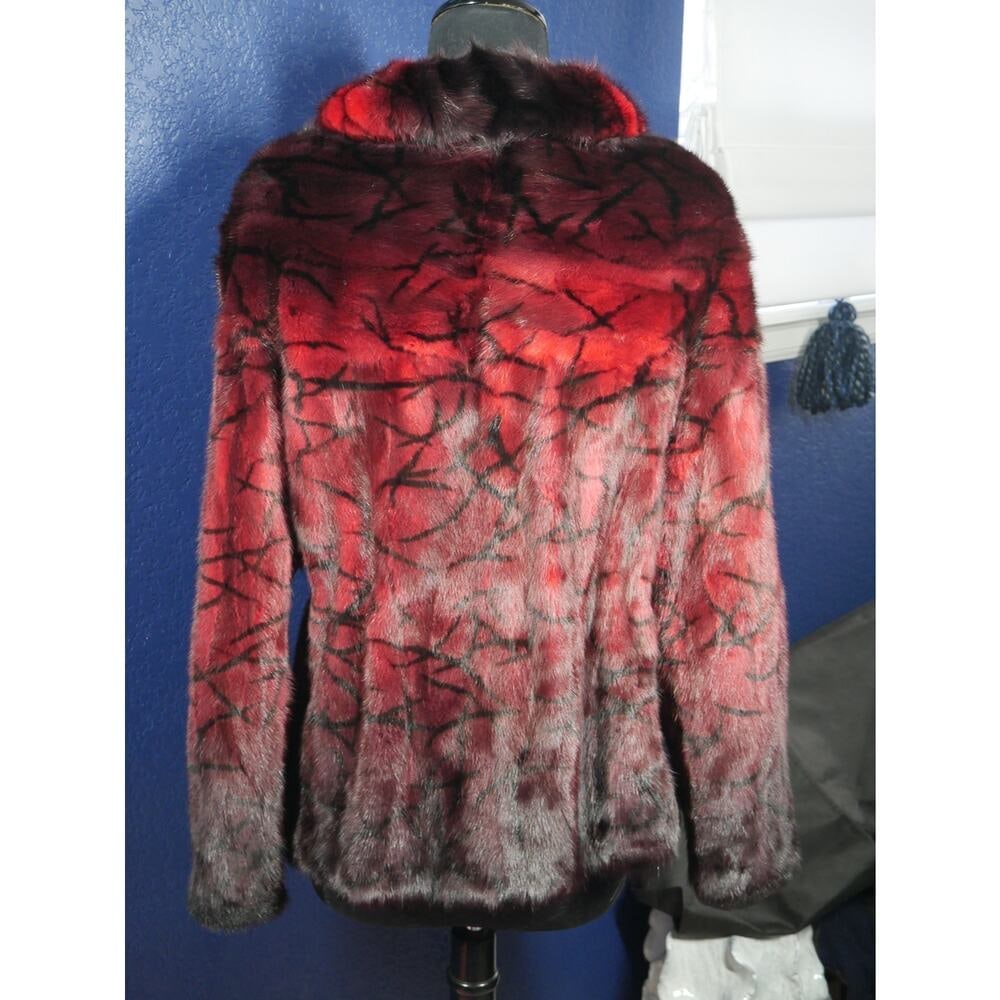 Gorgeous NEW Red Black Ombre & Design Mink Fur Coat Jacket - 4