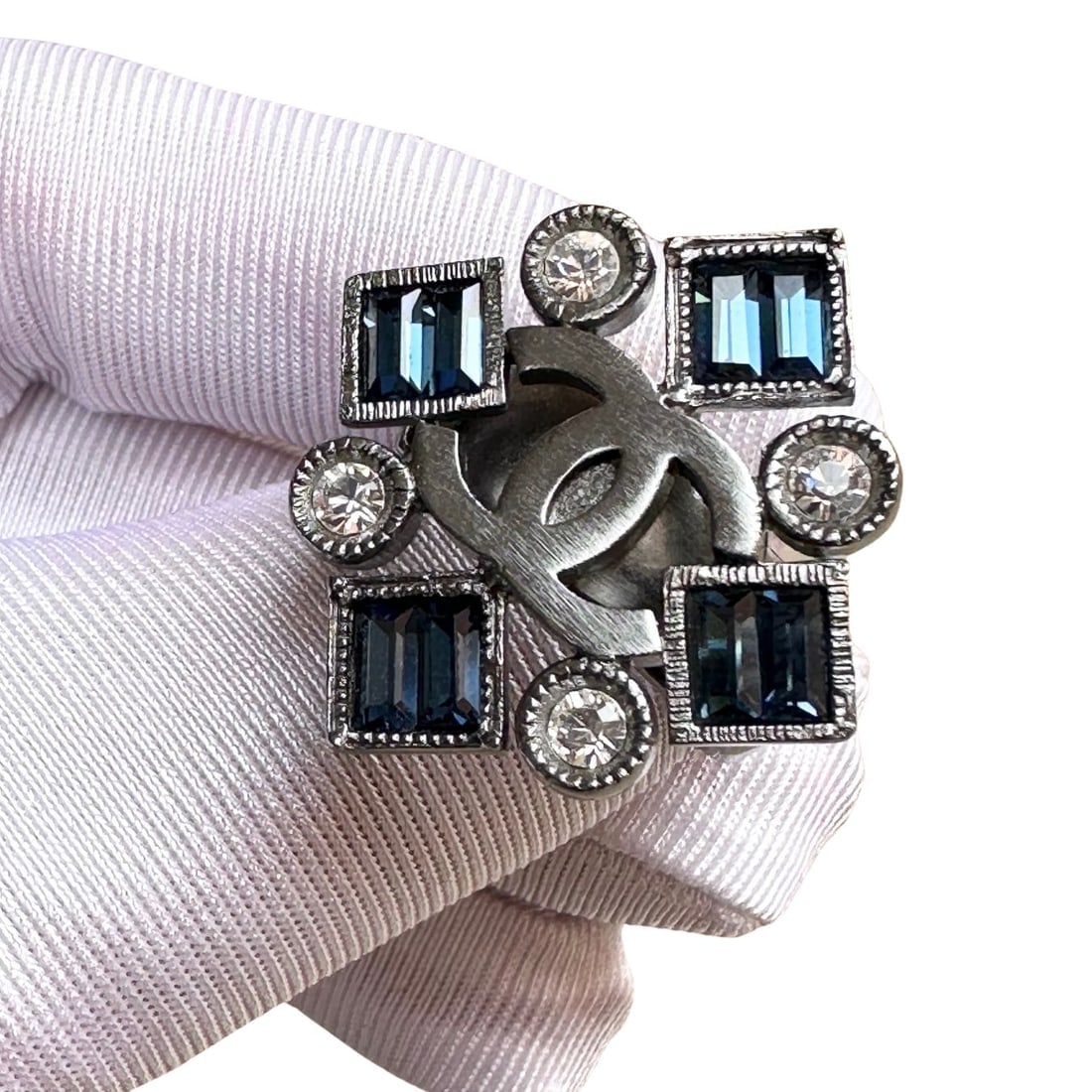 CHANEL women's ring from 2005 (1 of 7)