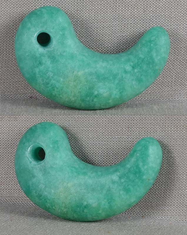 19c Japanese jadeite MAGATAMA bead - 2