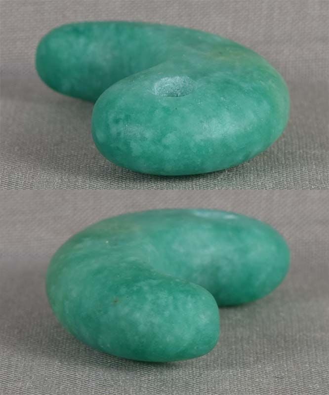 19c Japanese jadeite MAGATAMA bead - 3