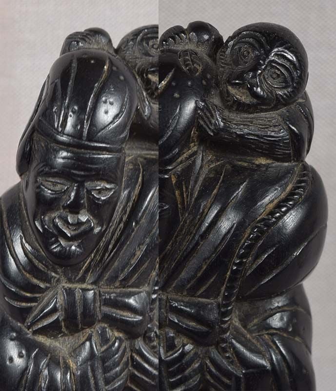 18/19c ebony netsuke FOREIGN MONKEY TRAINER by SADAKOKU 10.6cm - 2