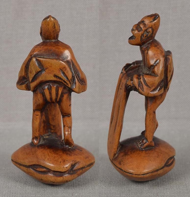 19c SHUNGA netsuke LOINCLOTH caught in clam - 4