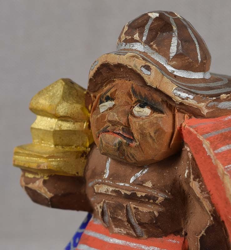 19c Hida okimono BISHAMON with pagoda by netsuke carver RYOSO - 5