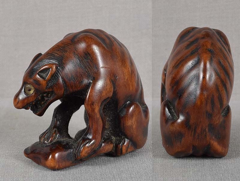 Early 19c netsuke WOLF with deer leg - 3