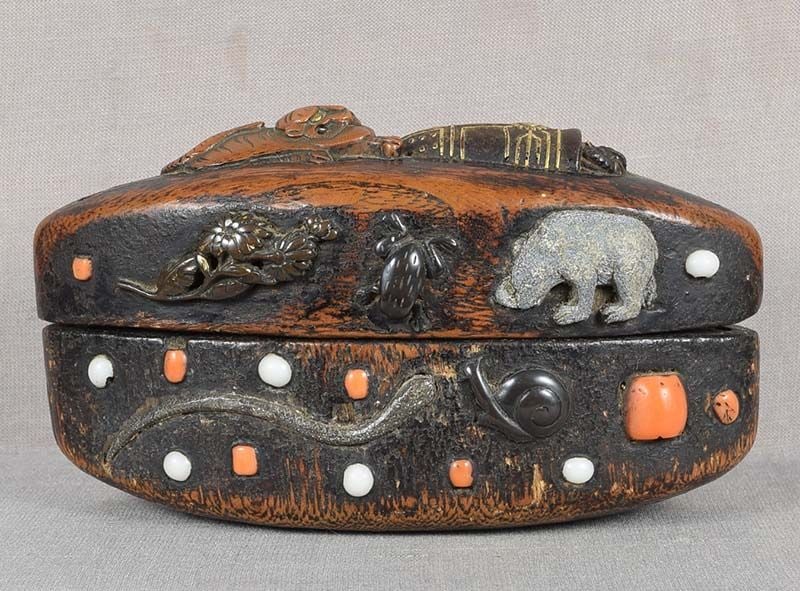 Early 19c TONKOTSU (netsuke box) TIGER Daruma, animals - 2