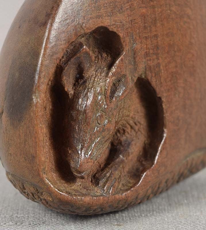 Late Meiji netsuke RAT in chestnut - 5