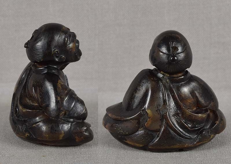 19c horn netsuke SNEEZER by UWASA - 4