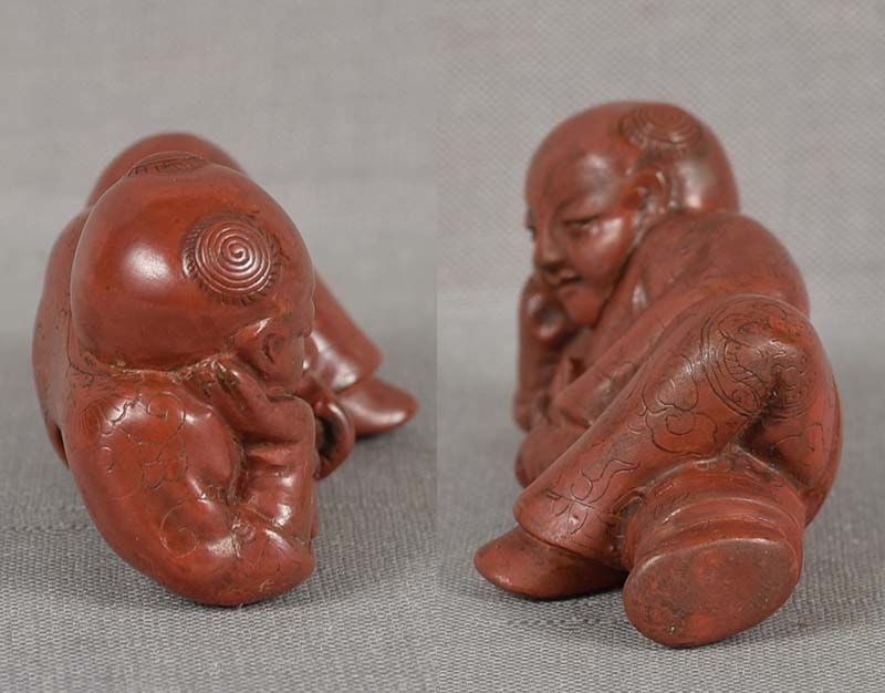 19c lacquer netsuke CHINESE BOY with fan - 5