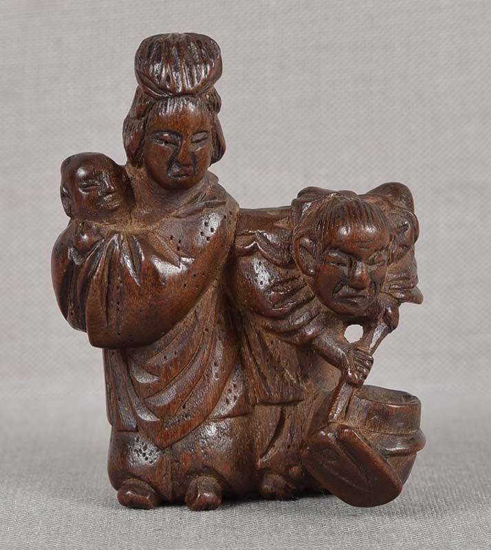 19c netsuke Filial Piety KAKKYO family & pot of gold (1 of 6)