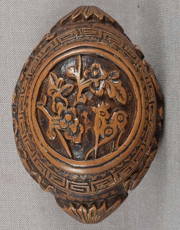 18c netsuke BOX in Chinese manner, deer, prunus tree (1 of 6)