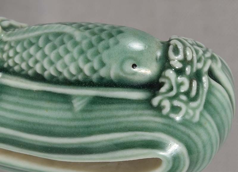 Porcelain netsuke CARP in waterfall by ARMIN MULLER original box - 6