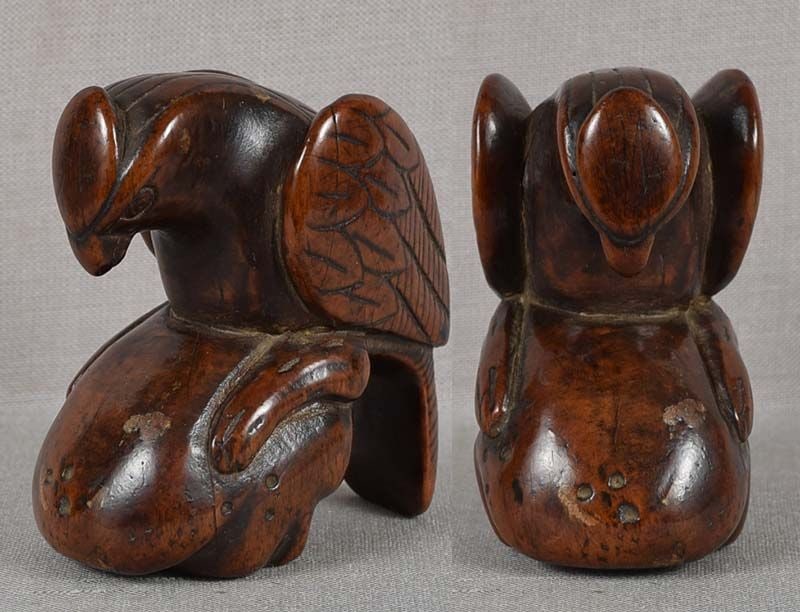 Early 18c netsuke EAGLE ON rock - 2