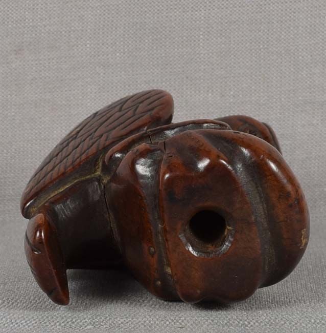 Early 18c netsuke EAGLE ON rock - 5