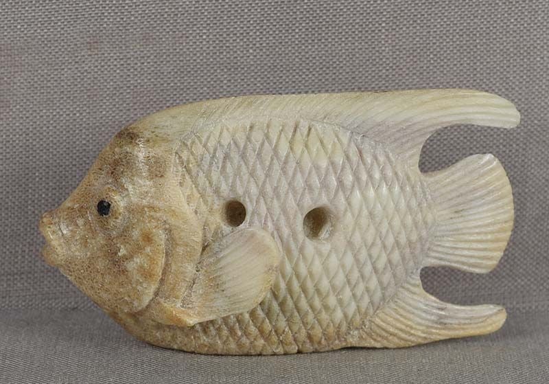 Vintage stag antler netsuke SWIMMING FISH by GYOKUZAN - 2