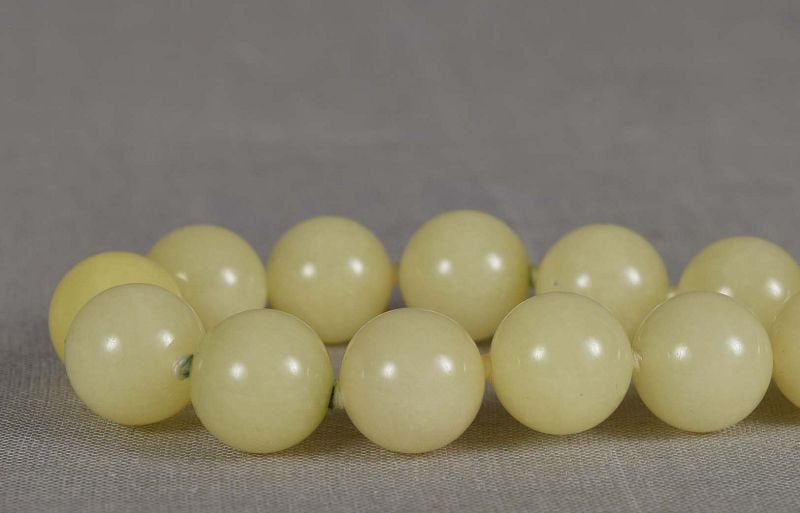 Vintage Chinese JADEITE NECKLACE 10.3 mm beads - 2