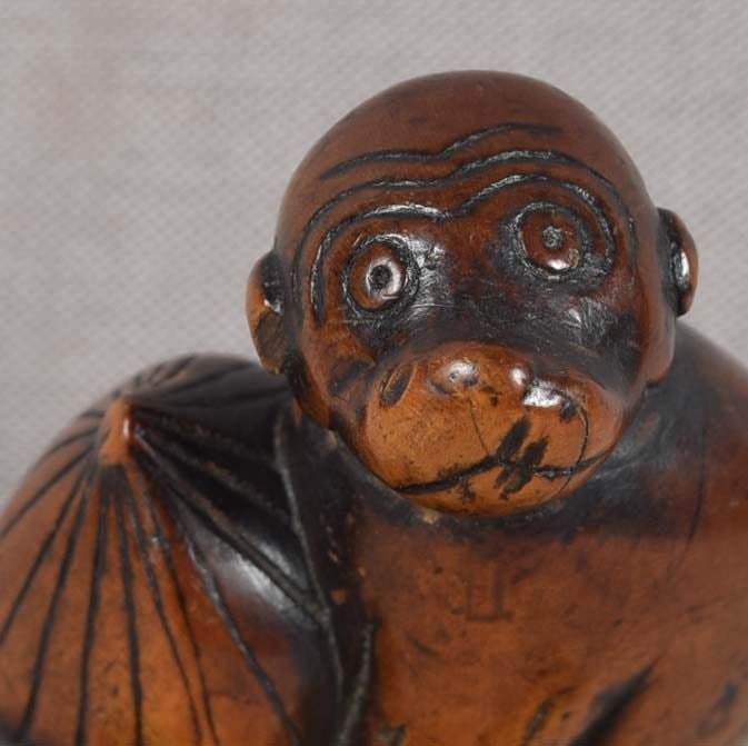 18c netsuke MONKEY with CHESTNUT - 5