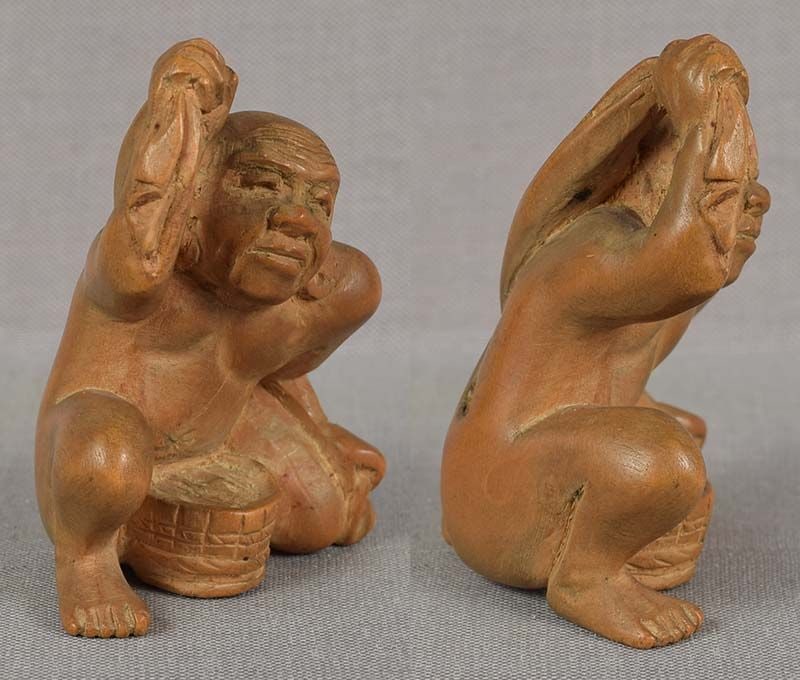 19c netsuke BATHING MAN with towel by MITSUNAGA - 2