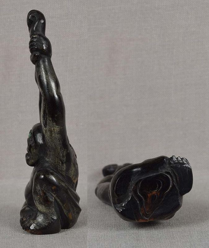 Early 19c black coral netsuke STRETCHING TENAGA (Long Arms) - 6