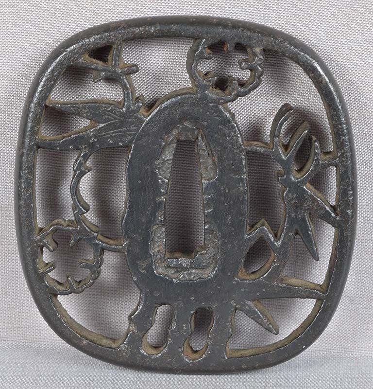 17/18c Japanese sword sukashi TSUBA bamboo and plum - 2