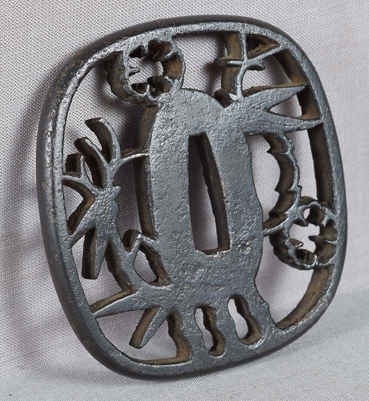 17/18c Japanese sword sukashi TSUBA bamboo and plum - 3