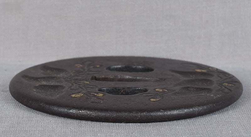 Large 18c Japanese sword TSUBA paulownia leaves & flowers - 6