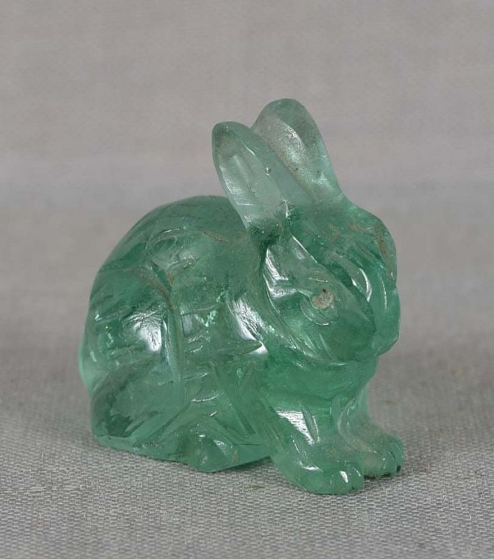 19c Chinese carving solid emerald RABBIT - 3