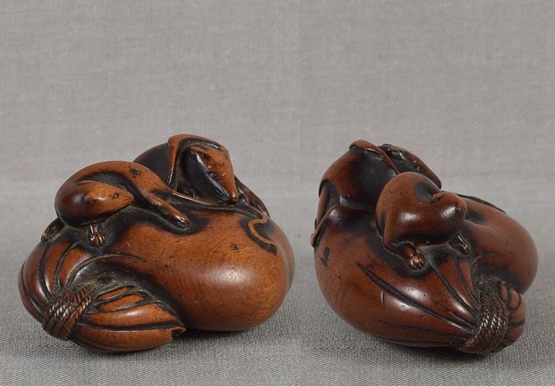 Early 19c netsuke RATS on HOTEI’S TREASURE BAG - 2