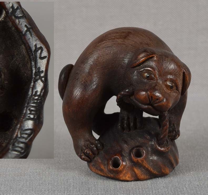 19c netsuke PUPPY on ABALONE shell by TOYOMASA (1 of 5)
