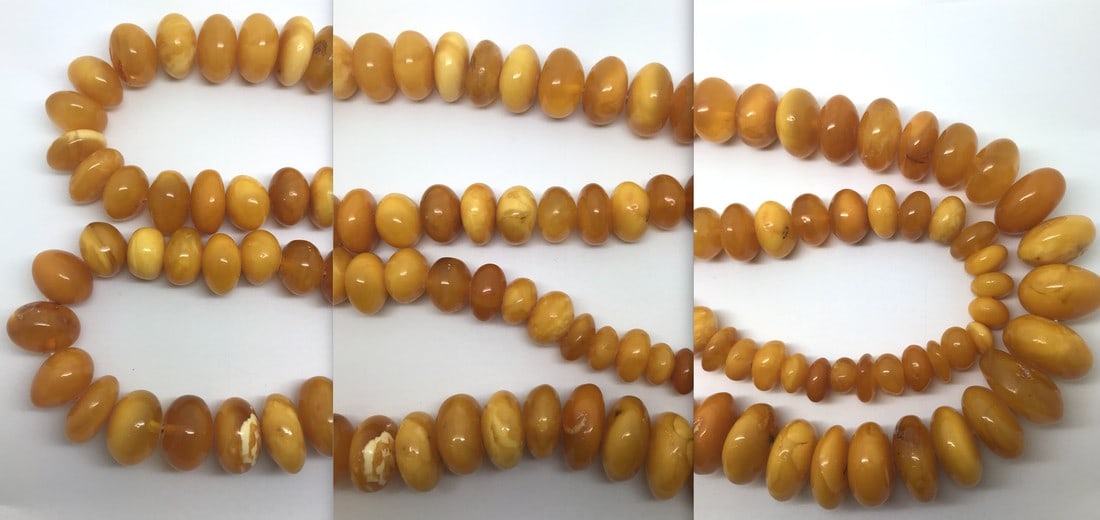 Astonishing Unique Vintage Amber Necklace made from Doughnut shaped Amber beads - 9